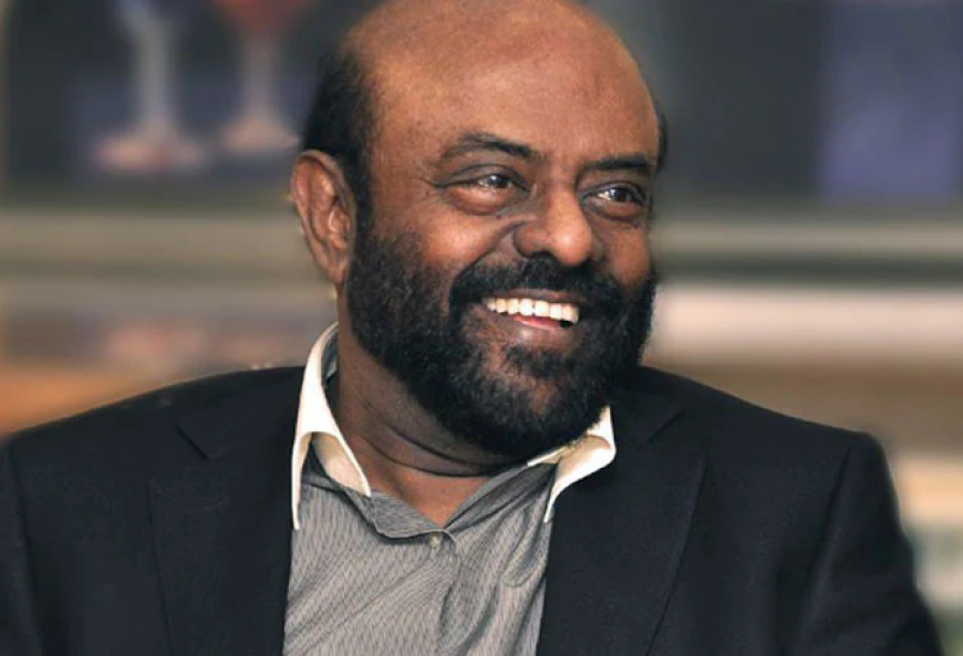 Shiv Nadar: Pioneering Philanthropy and Technological Innovation in the Digital Age